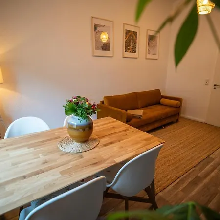 Lejlighed Rr - Spacious Apartments - Parking - Central