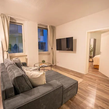 Lejlighed Rr - Spacious Apartments - Parking - Central