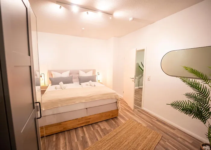 Rr - Spacious - Parking - شقة *