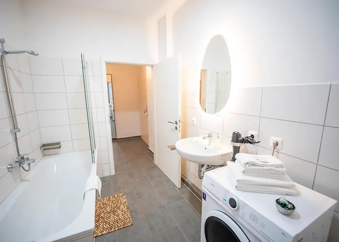 Rr - Spacious - Parking - ماغديبورغ